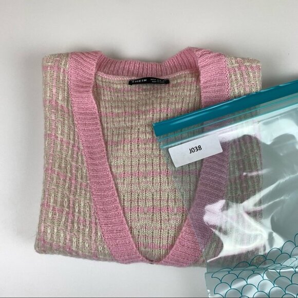 NWT Shein  Pink & White Cardigan - Picture 10 of 10